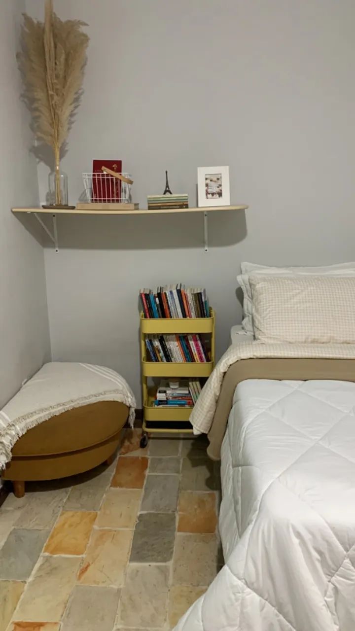 Vendo cama box de solteiro - Foto 3