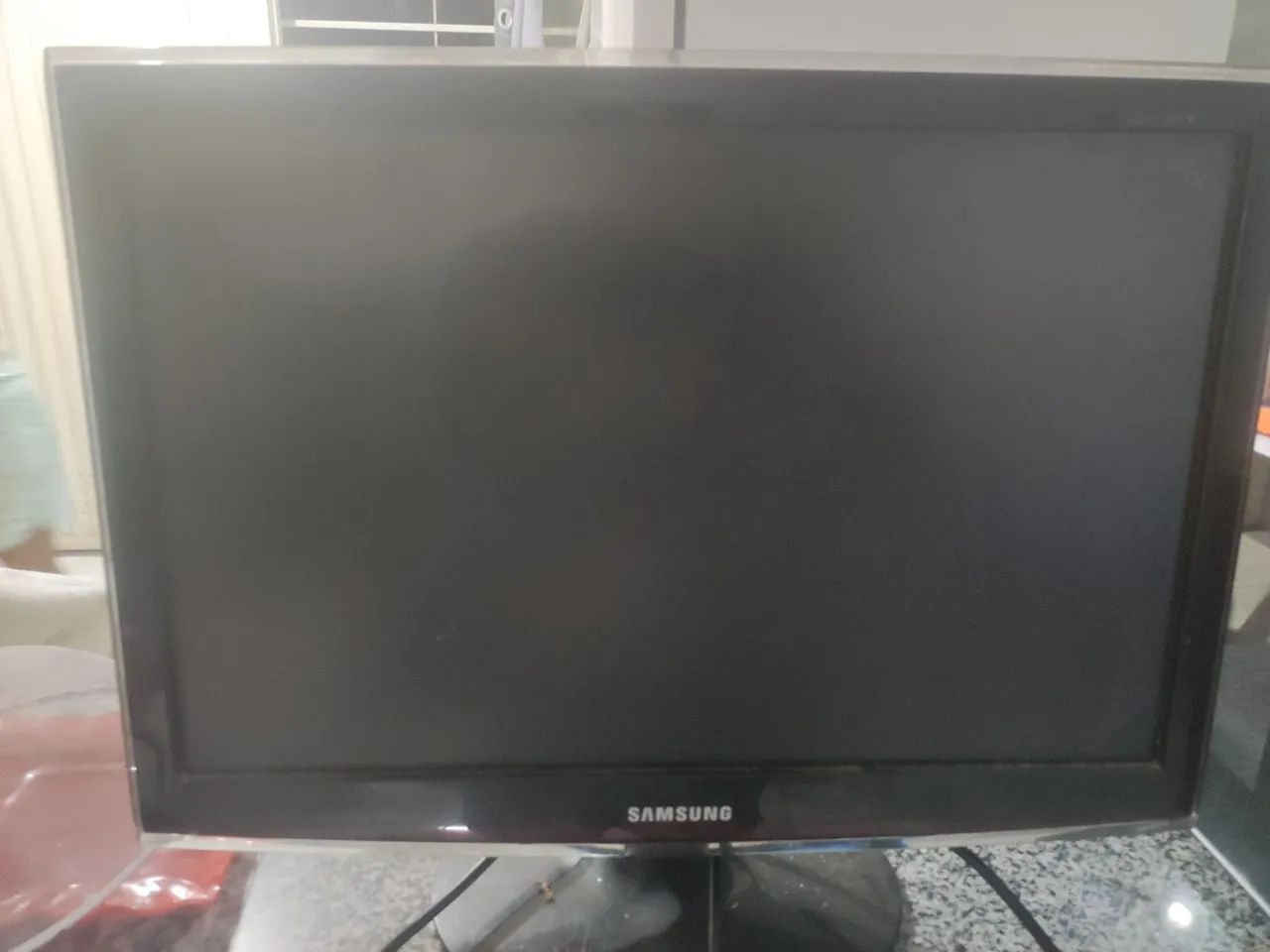 Tv Samsung sem funcionar, apenas para retirar peças 
