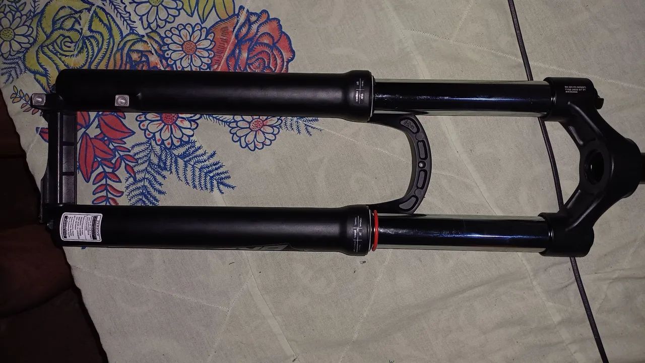 Suspensão absolute brutos FR aro 26, aceito troca - Foto 4