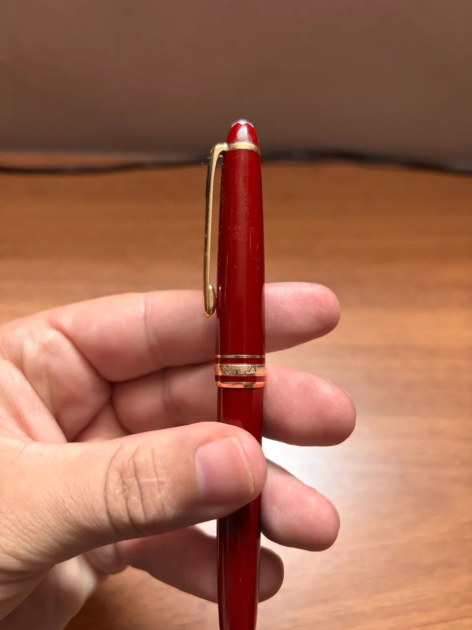 Caneta Montblanc Meisterstück vinho