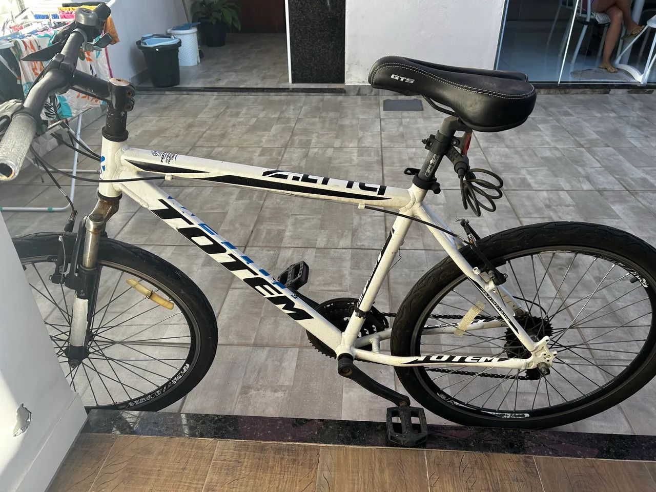 Bicicleta  - Foto 2