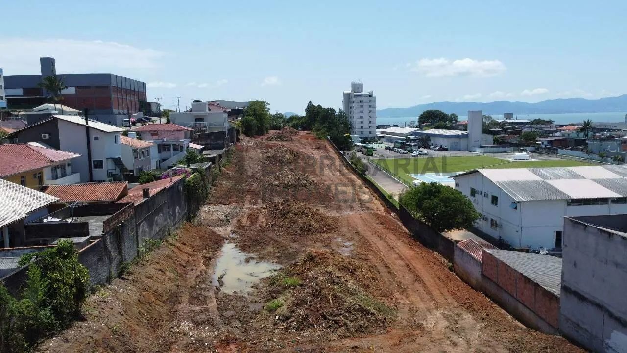 Terreno para Venda no Bairro Serraria em São José com 8.324 m² - Foto 7