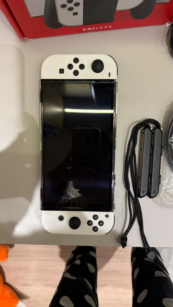 Nintendo Switch Oled branco  - Foto 2