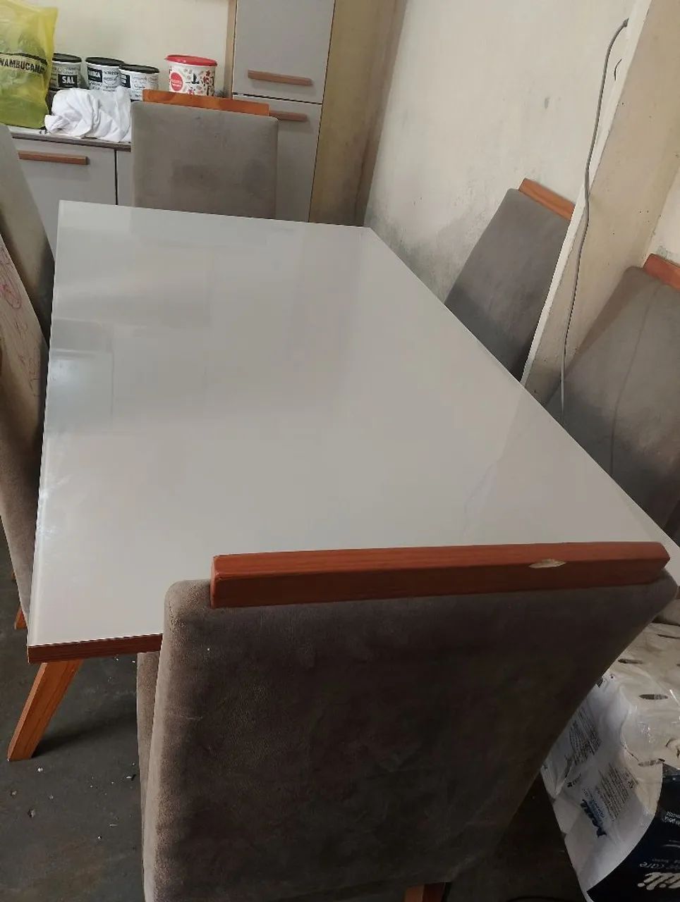 Mesa 6 cadeiras 