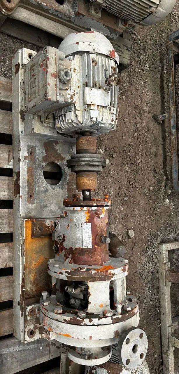 Bomba Centrífuga Canberra 3196 MT Hastelloy C com Motor 6 CV - Foto 3