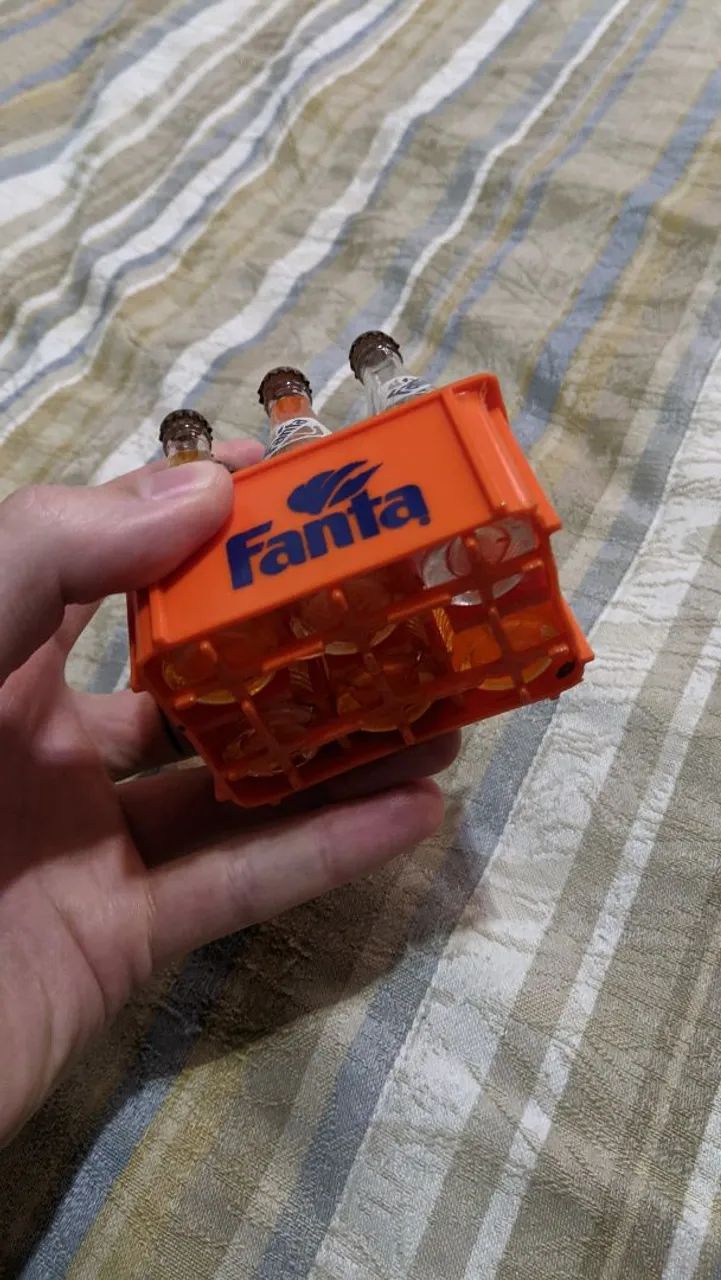 miniatura engradado Fanta - Foto 2