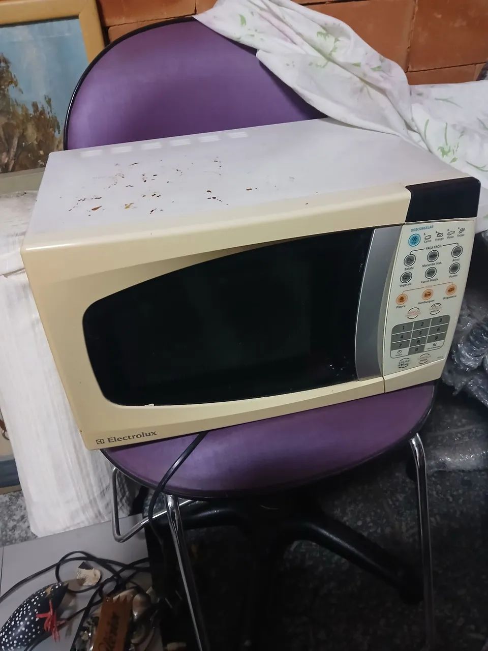 Micro-ondas 18L Electrolux 110v - Foto 2