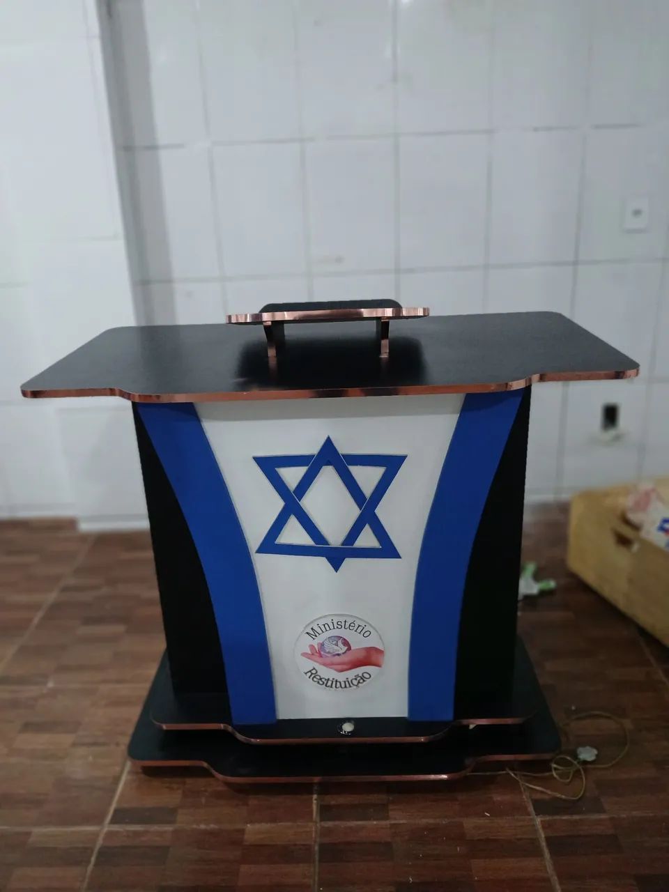 Púlpito Moderno em MDF