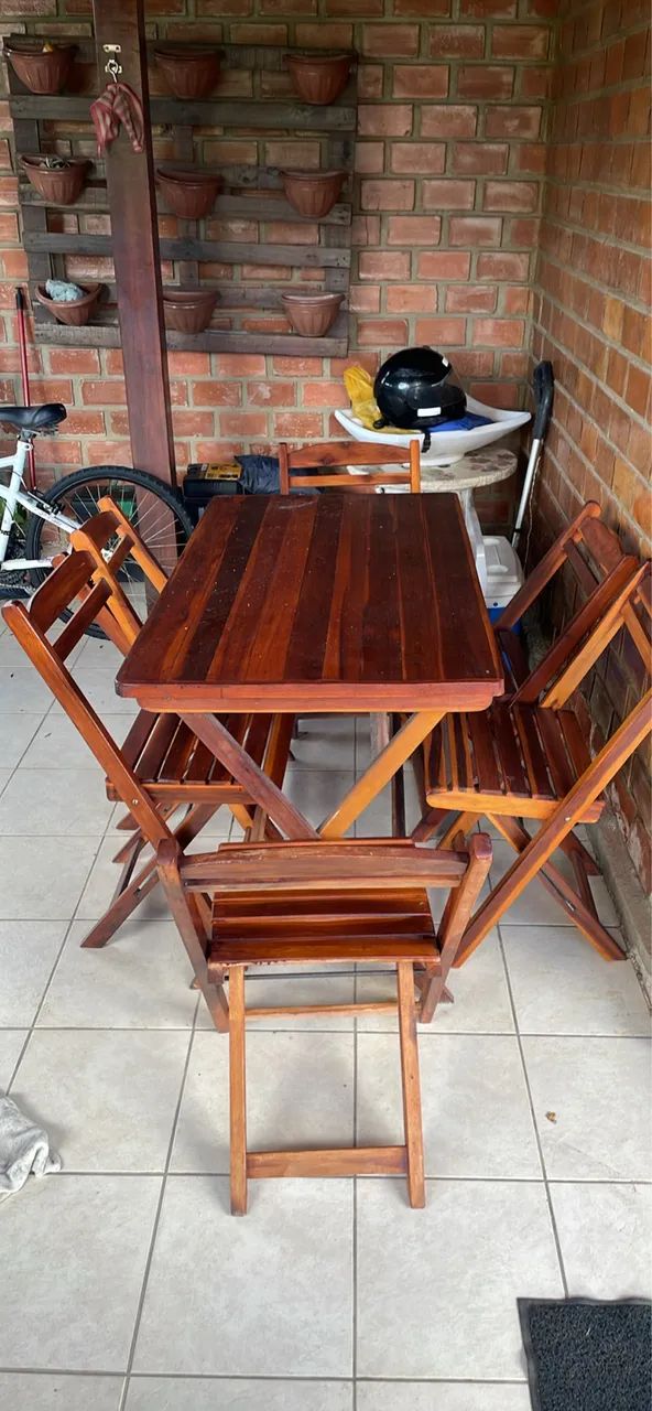 Mesa com seis cadeiras  - Foto 4