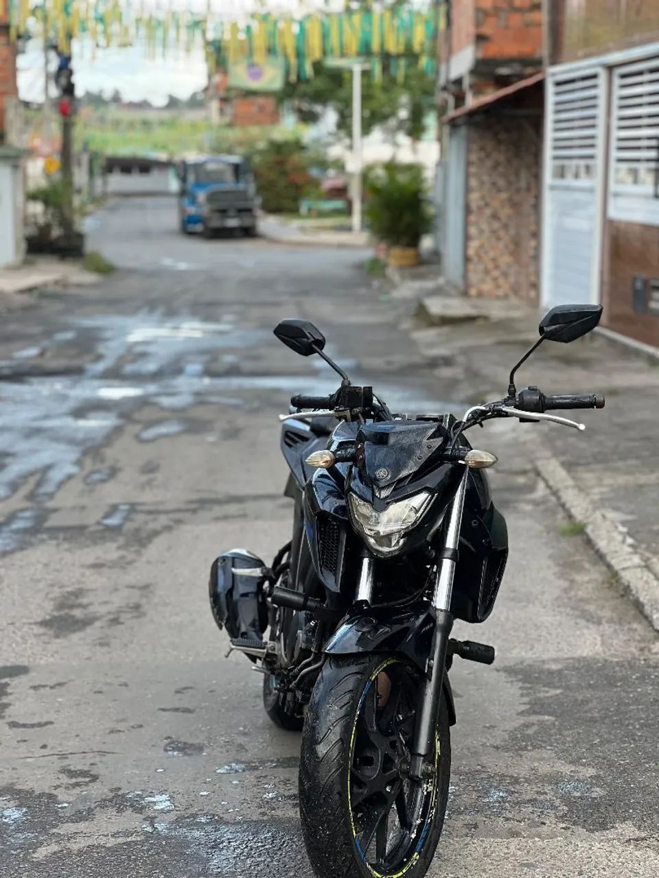 Fazer 250