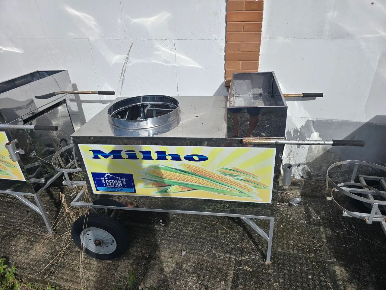 Carrinho de milho de inox vende-se 4 