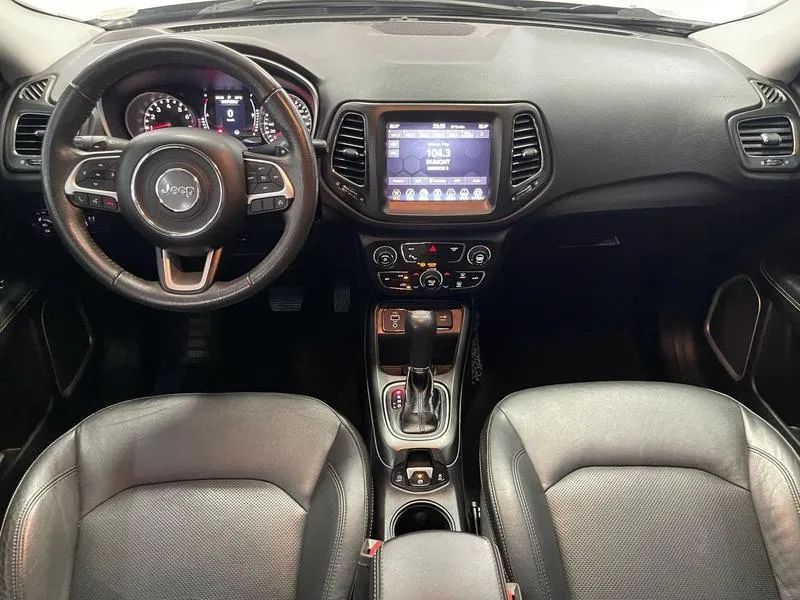 Jeep Compass Longitude 2.0 4X2 Flex 16V Aut. 2018 - Foto 4
