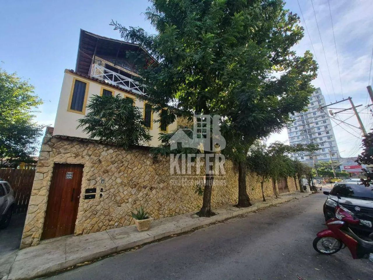 Casa com 3 quartos para alugar, 280 m² por R$ 6.198/mês - Fonseca - Niterói/RJ