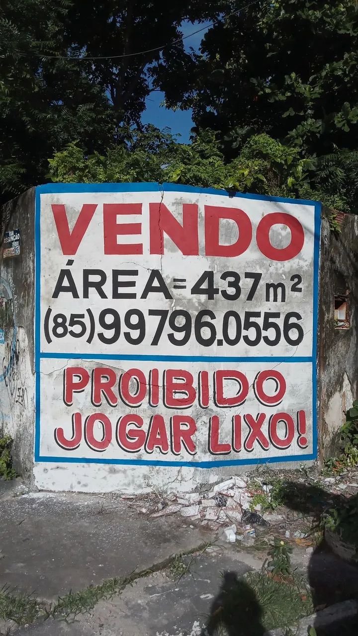 Pintor de letreiros em muros  - Foto 4
