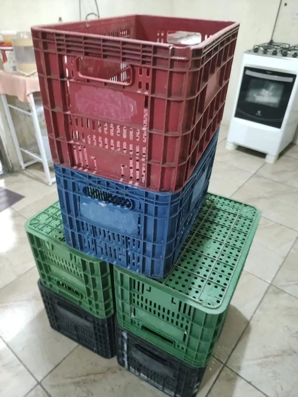 Vende se caixa de transporte mercadorias  - Foto 2