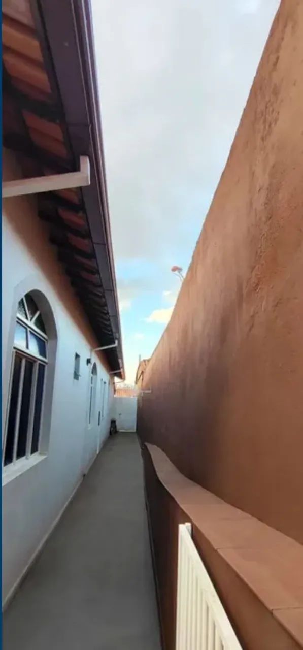 Casa ampla, fino acabamento e muito bem localizada  - Foto 4