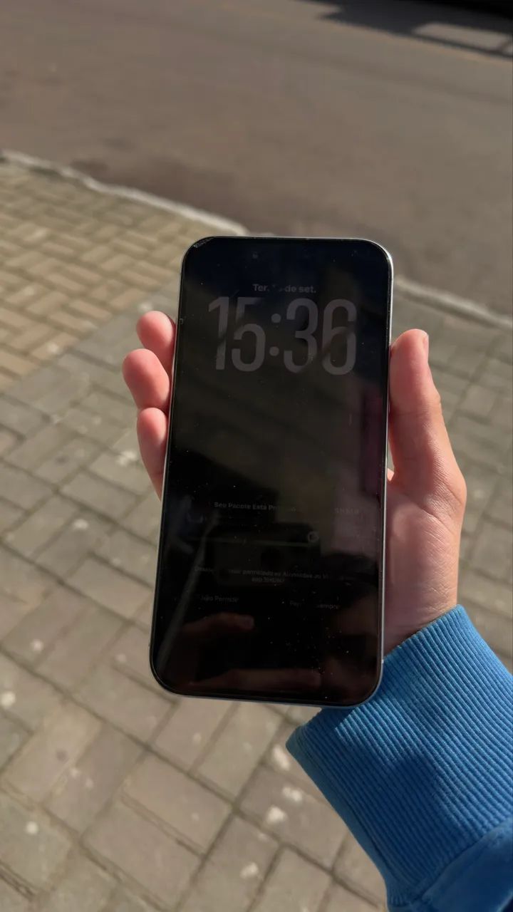 Iphone 16 pro max  - Foto 2
