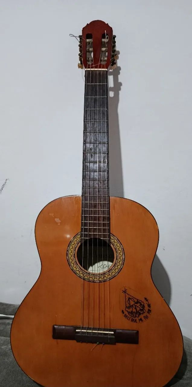 Vendo violão marca Alonso Clássico  - Foto 4