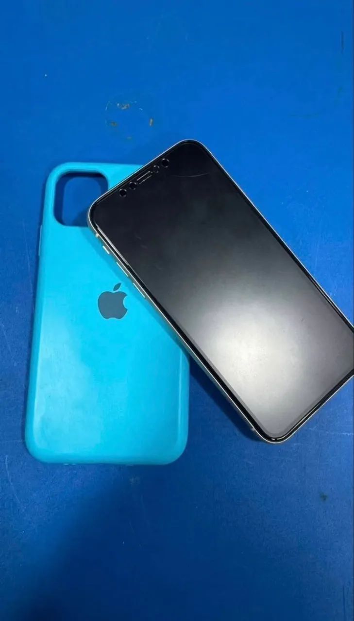 Vendo iPhone 11 de 64 gb top - Foto 2