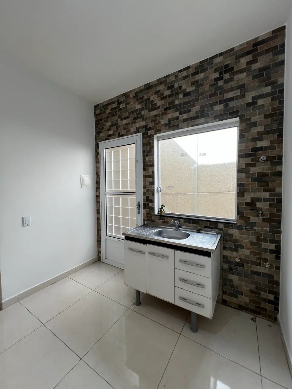 APARTAMENTO/KITNET DE 1 QUARTO PARA LOCAÇÃO NO SERRANO - Foto 4