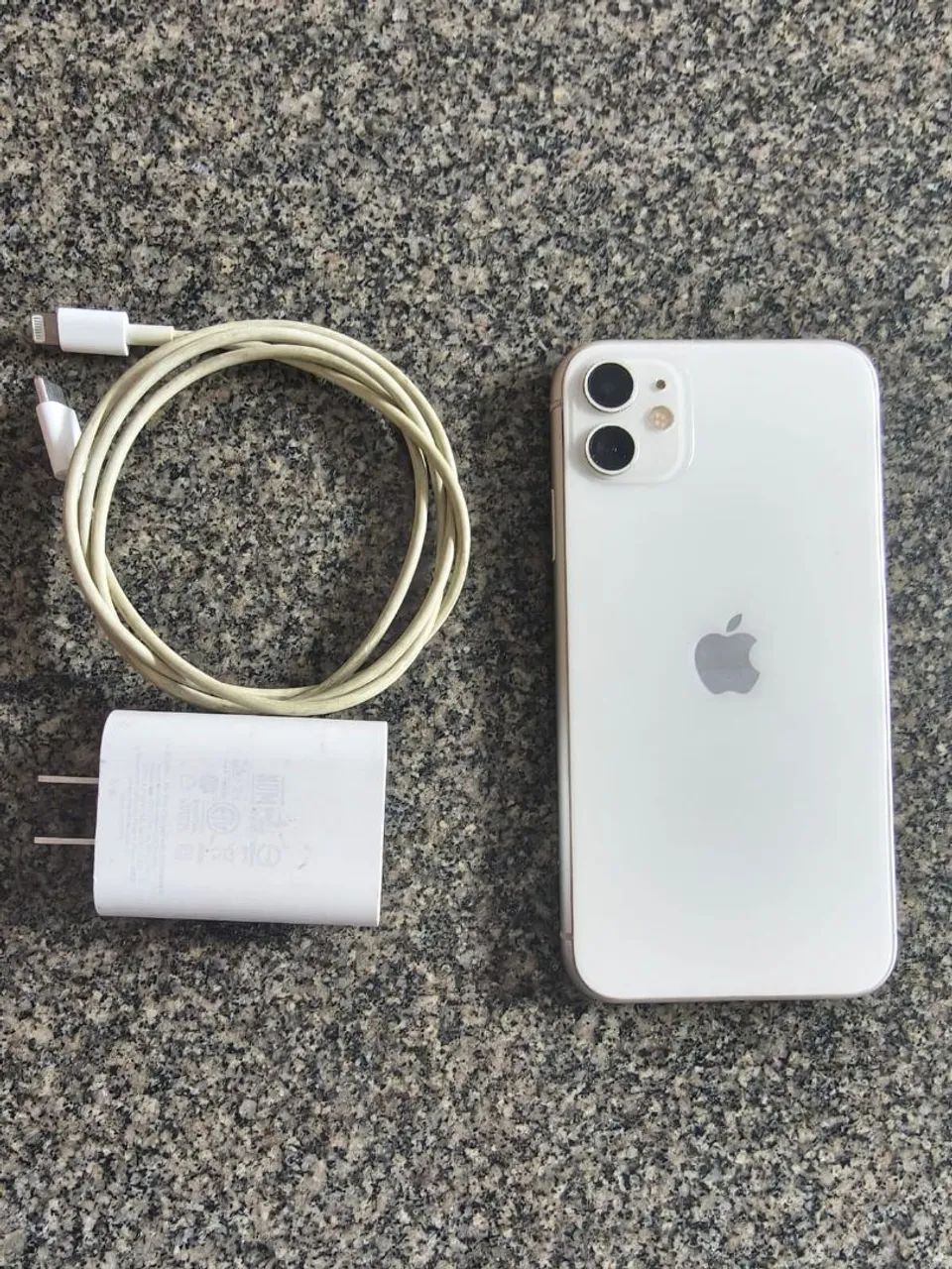 Iphone 11 128gb Branco  - Foto 4