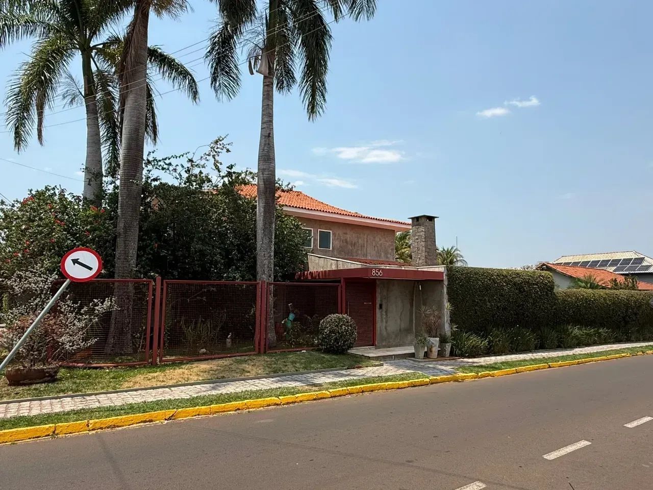 SOBRADO COMERCIAL PARA ALUGAR NO SANTA FÉ