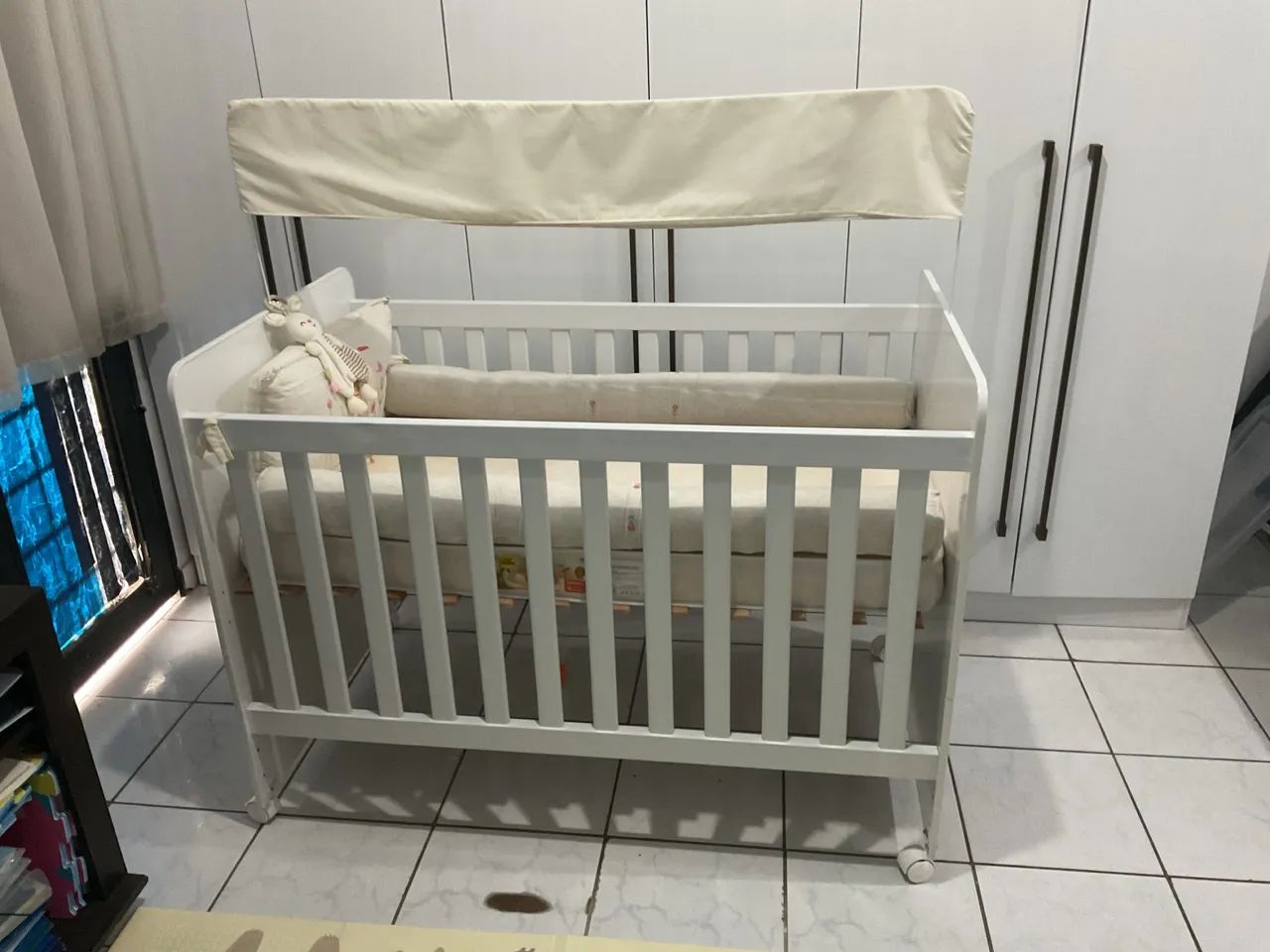 Berço acompanhado com colchão  - Foto 3