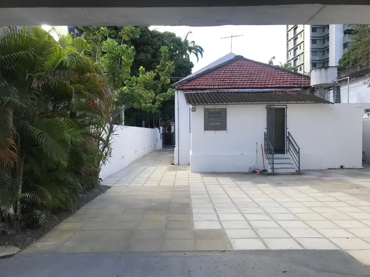 ALUGO EXCELENTE CASA COMERCIAL NO BAIRRO DO DERBY / RECIFE - Foto 2