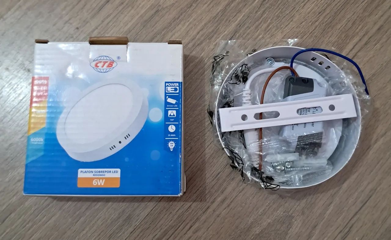Kit com 2 plafon sobrepor 6w 6000k  - Foto 3