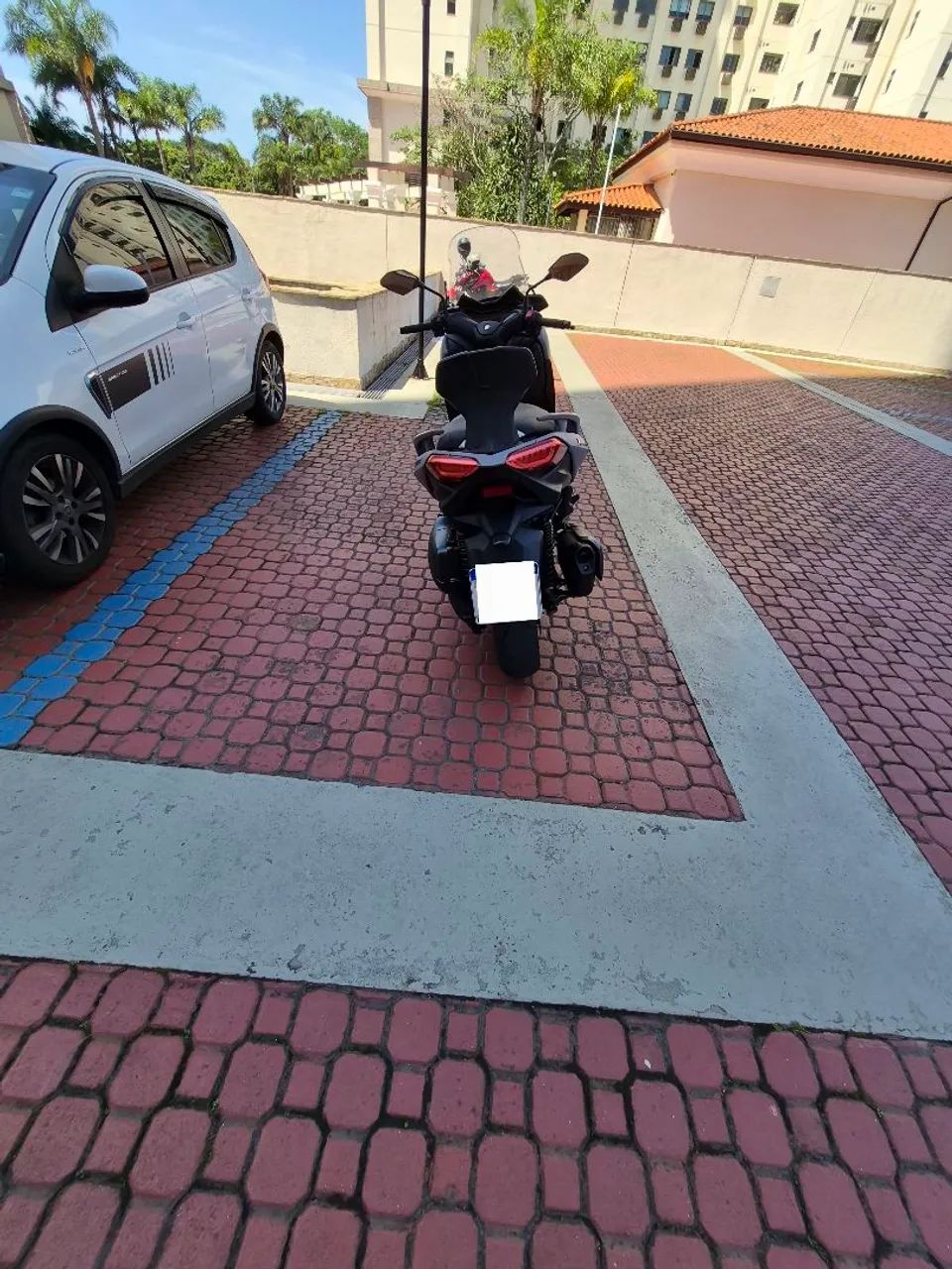 Xmax 250 - Foto 4