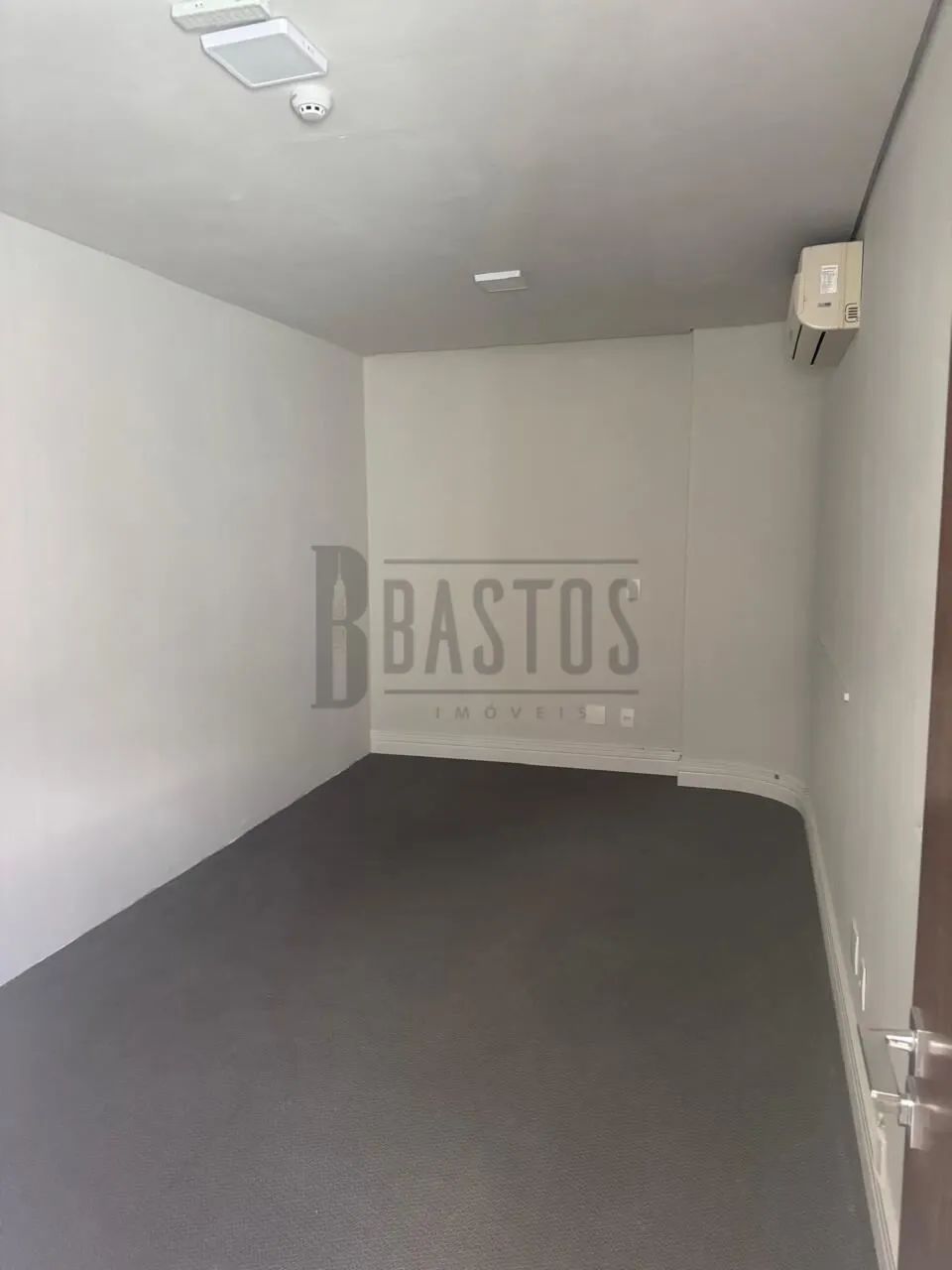 Sala comercial para alugar no bairro Centro - Juiz de Fora/MG - Foto 4