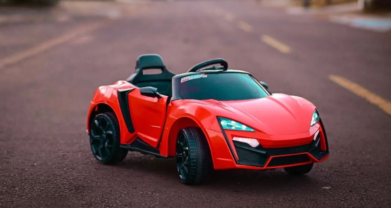 Carro elétrico infantil 