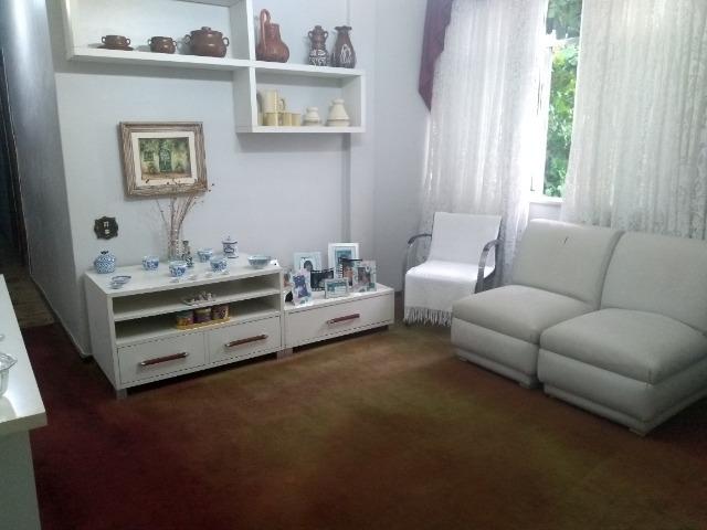 Amplo apartamento no Moneró