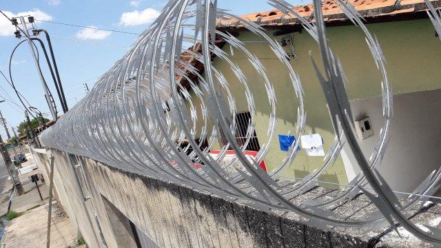 Cerca elétrica e concertina 17,00