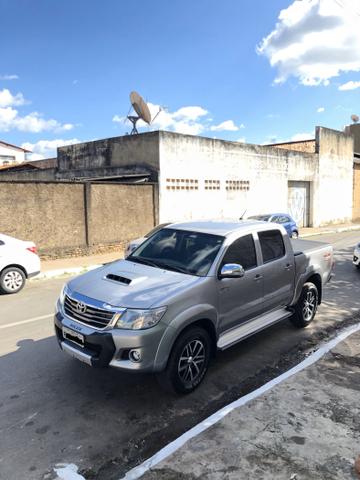 Hilux SRV TOP ( controle tração e estabilidade ) - Foto 3