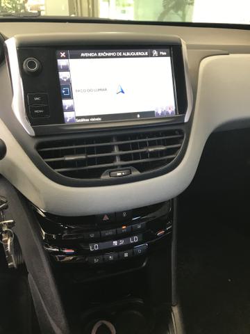 Peugeot 208 - Foto 9