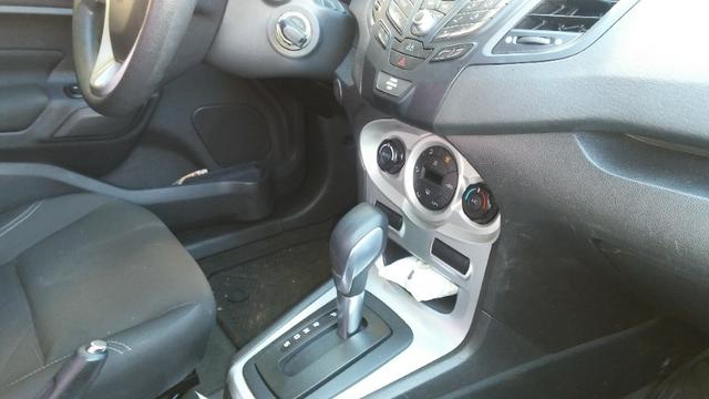 New Fiesta sedan 2014 aut Troca por menor valor - Foto 5