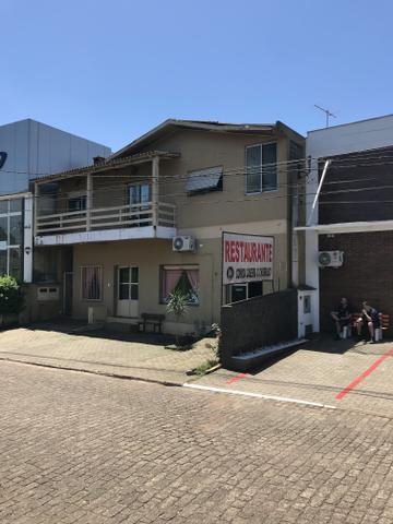 Restaurante Completo, clientela pronta com moradia