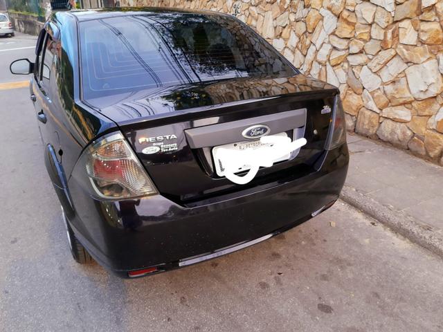 Passo financiamento de fiesta sedan 1.6 flex 2011 com kit gás com 1 ano, completo - Foto 3