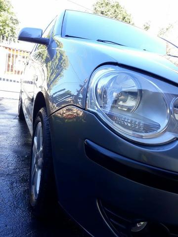 Polo sedan 1.6 completo. Vendo ou troco por algo do meu interesse