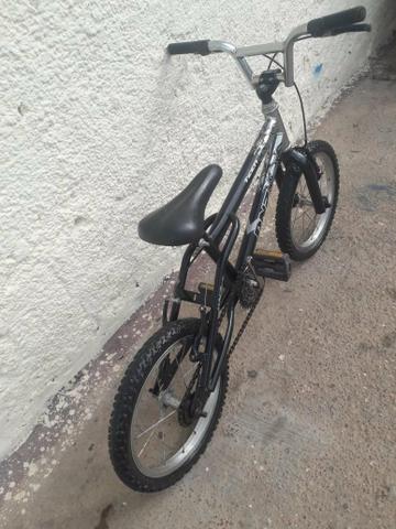 Bicicleta crozinha aro 16 - Foto 4
