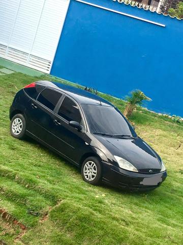 Focus 1.6 8 V - Foto 2