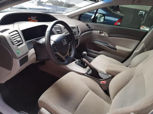 HONDA CIVIC 1.8 LXS 16V FLEX 4P MANUAL 2012 - Foto 6