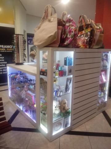 Vendo quiosque ,centro balneário Camboriú.telefone para contato , .Odacir - Foto 2
