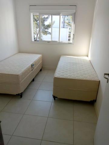 Apartamento de frente com terraco em capão da canoa - Foto 2