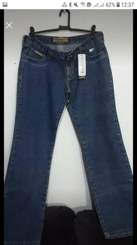 Calças jeans fabricadas pra Purpurina e Duda Dreans - Foto 2