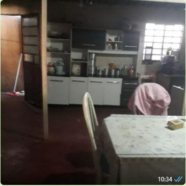 Lote de esquina com uma casa simples nascente - Foto 9