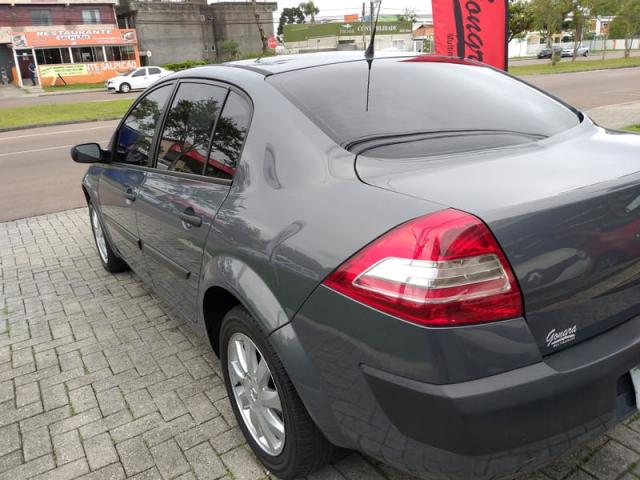 RENAULT MEGANE 1.6 SEDAN EXPRESSION 16V FLEX 4P MANUAL - Foto 7