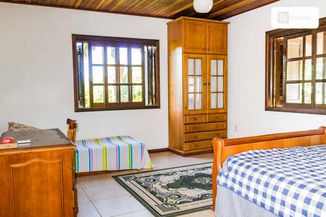 Casa com 350m² e 6 quartos - Foto 14