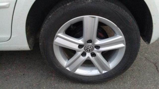 VOLKSWAGEN FOX COMFORTLINE 1.6 8V Branco 2015/2016 - Foto 16